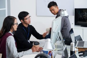 TRAINING STRATEGI PEMASARAN BERBASIS AI