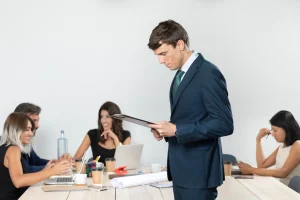 TRAINING BASIC RELATIONSHIP MANAGEMENT FOR LEADERS