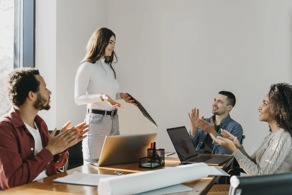 TRAINING PUBLIC SPEAKING & PRESENTATION MASTERY WORKSHOP