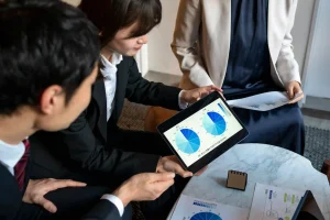 TRAINING E-PROCUREMENT IMPLEMENTATION STRATEGY