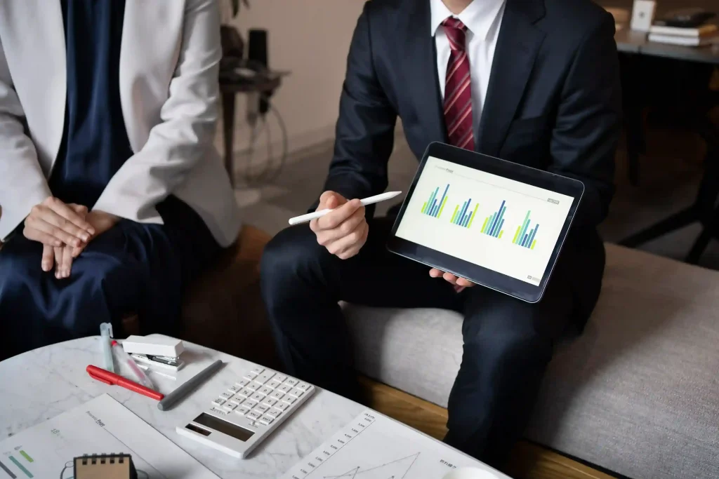TRAINING FINANCIAL MODELING FOR PROJECT VALUATION