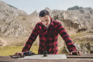 TRAINING TEKNIK PEMASANGAN GEOTEKSTIL PADA LERENG