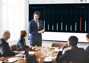 TRAINING EMOTIONAL INTELLIGENCE FOR LEADERS