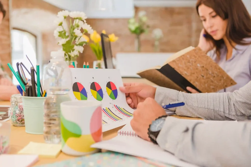 TRAINING SUSTAINABILITY REPORTING BERBASIS STANDAR GRI