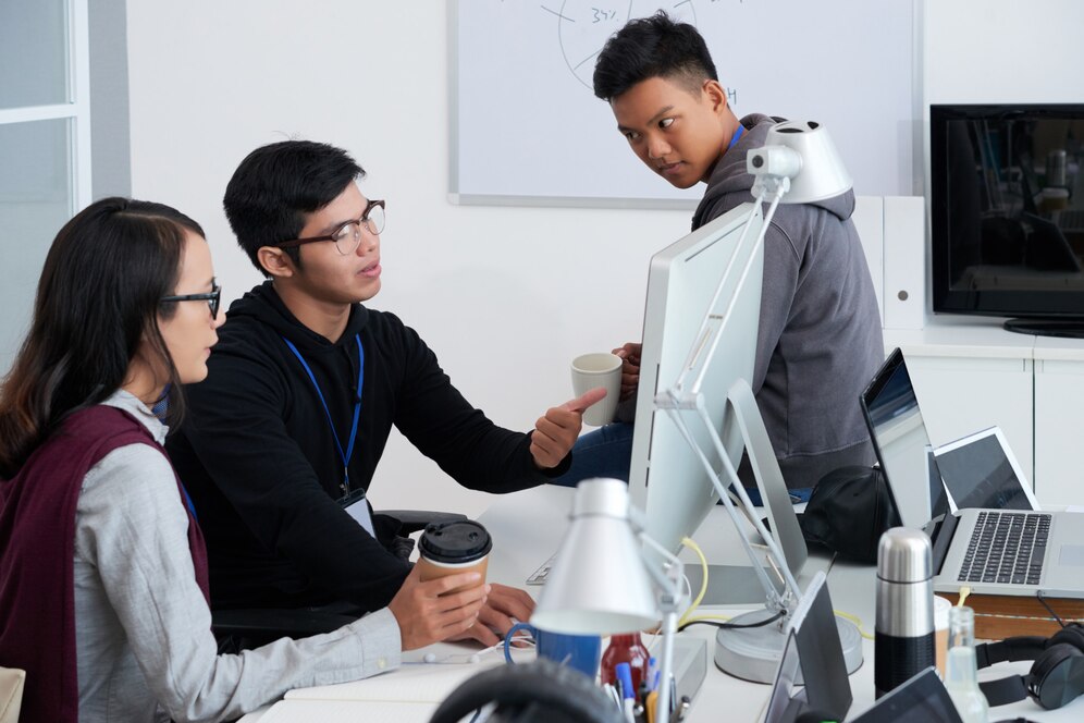 TRAINING STRATEGI PEMASARAN BERBASIS AI