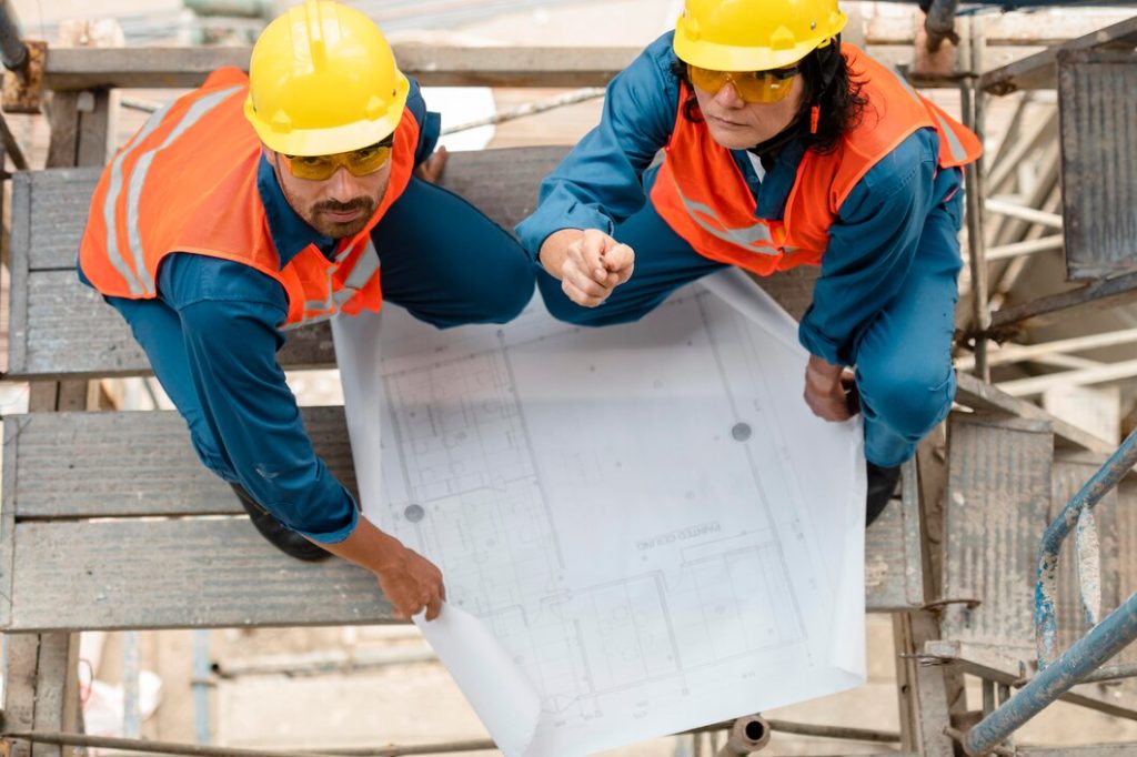 TRAINING REGULASI DAN KODE UNTUK KONSTRUKSI TAHAN GEMPA