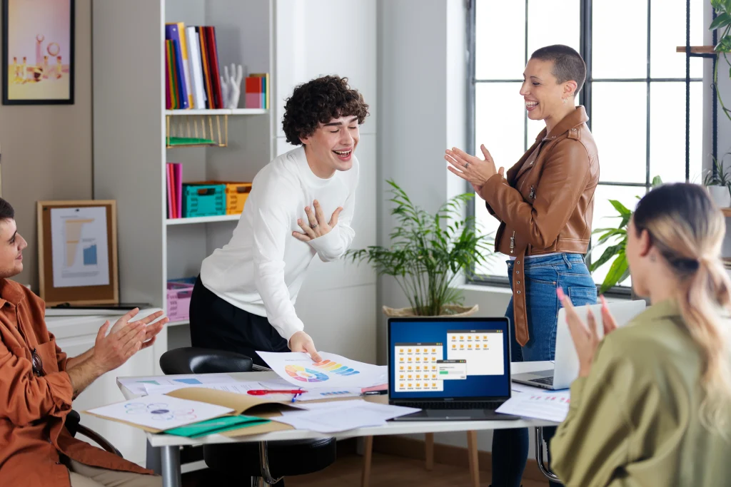 TRAINING MORAL DAN ETIKA KERJA DALAM ORGANISASI