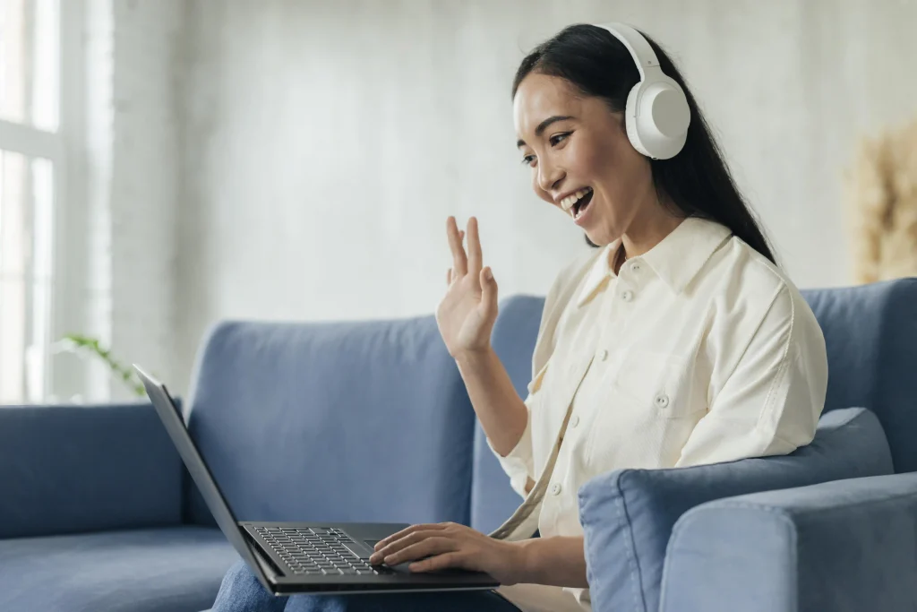 TRAINING VIRTUAL PUBLIC SPEAKING & PRESENTATION SKILLS FOR REMOTE WORK