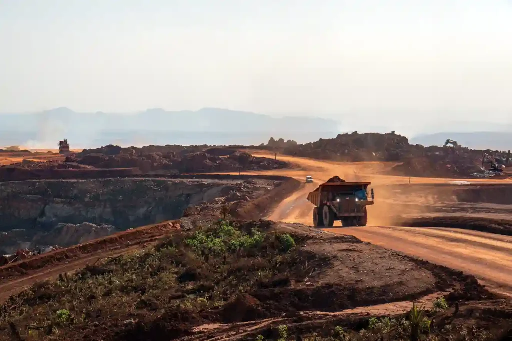 TRAINING MINE SCHEDULING
