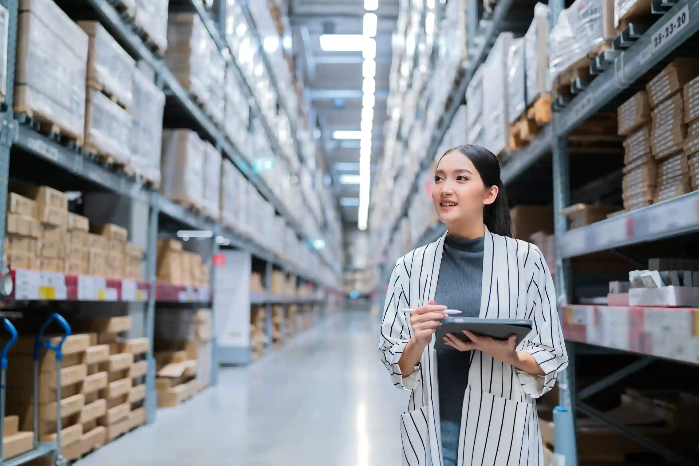 TRAINING INVENTORY AND WAREHOUSE MANAGEMENT SYSTEM