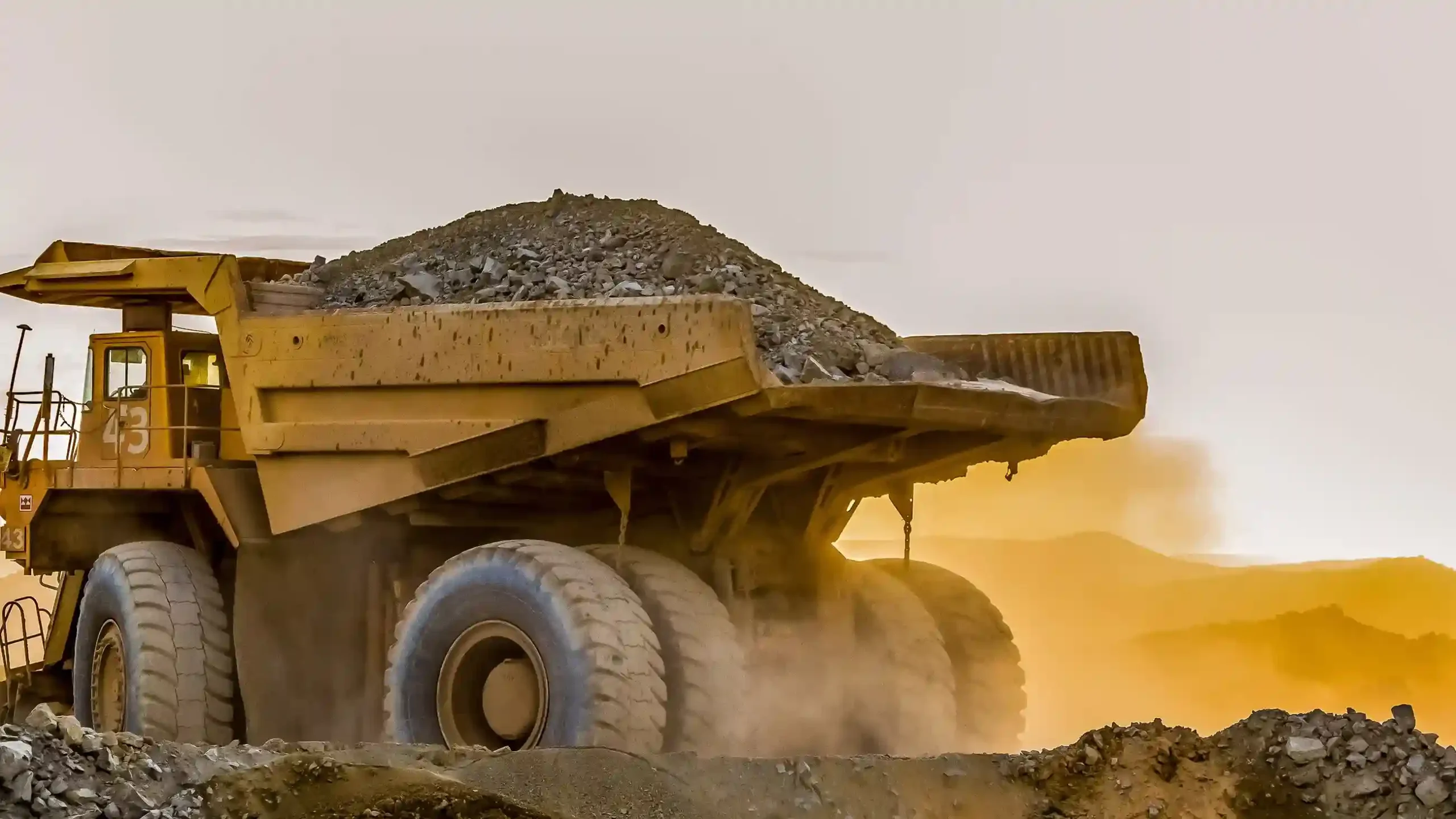 TRAINING COAL LOGISTICS TRAIN AND PORT OPERATIONS