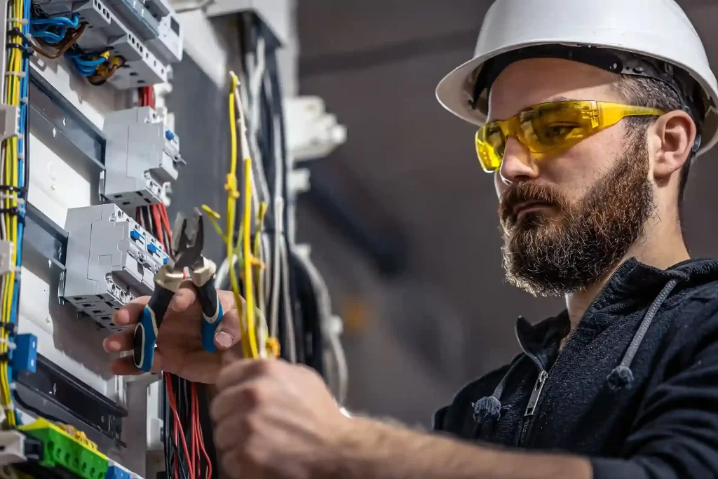 TRAINING ELECTRICAL POWER SYSTEM ANALYSIS