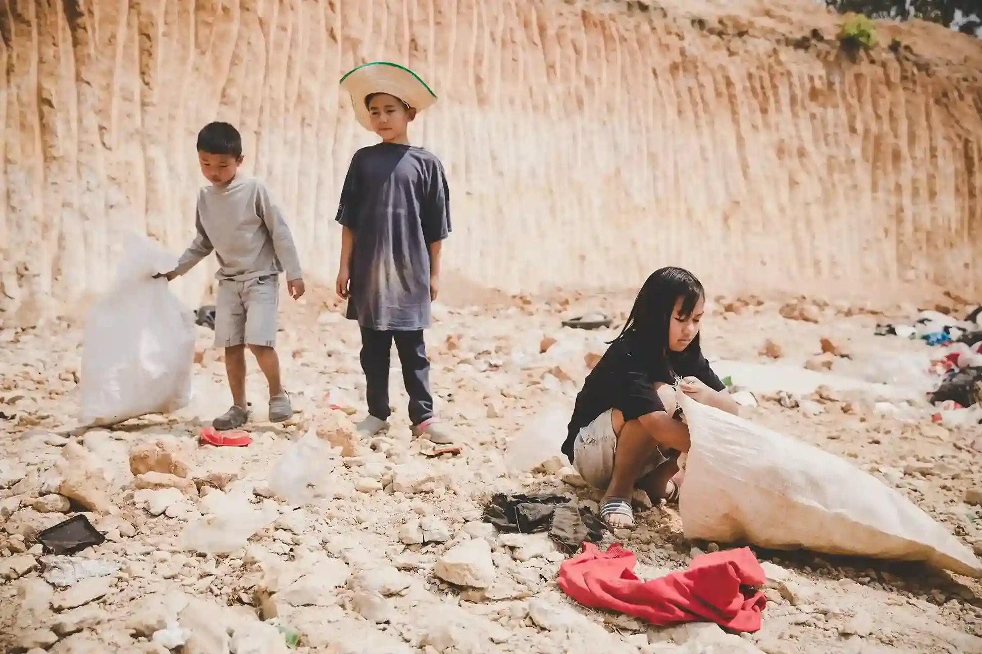 TRAINING MANAJEMEN KONFLIK MASYARAKAT SEKITAR TAMBANG