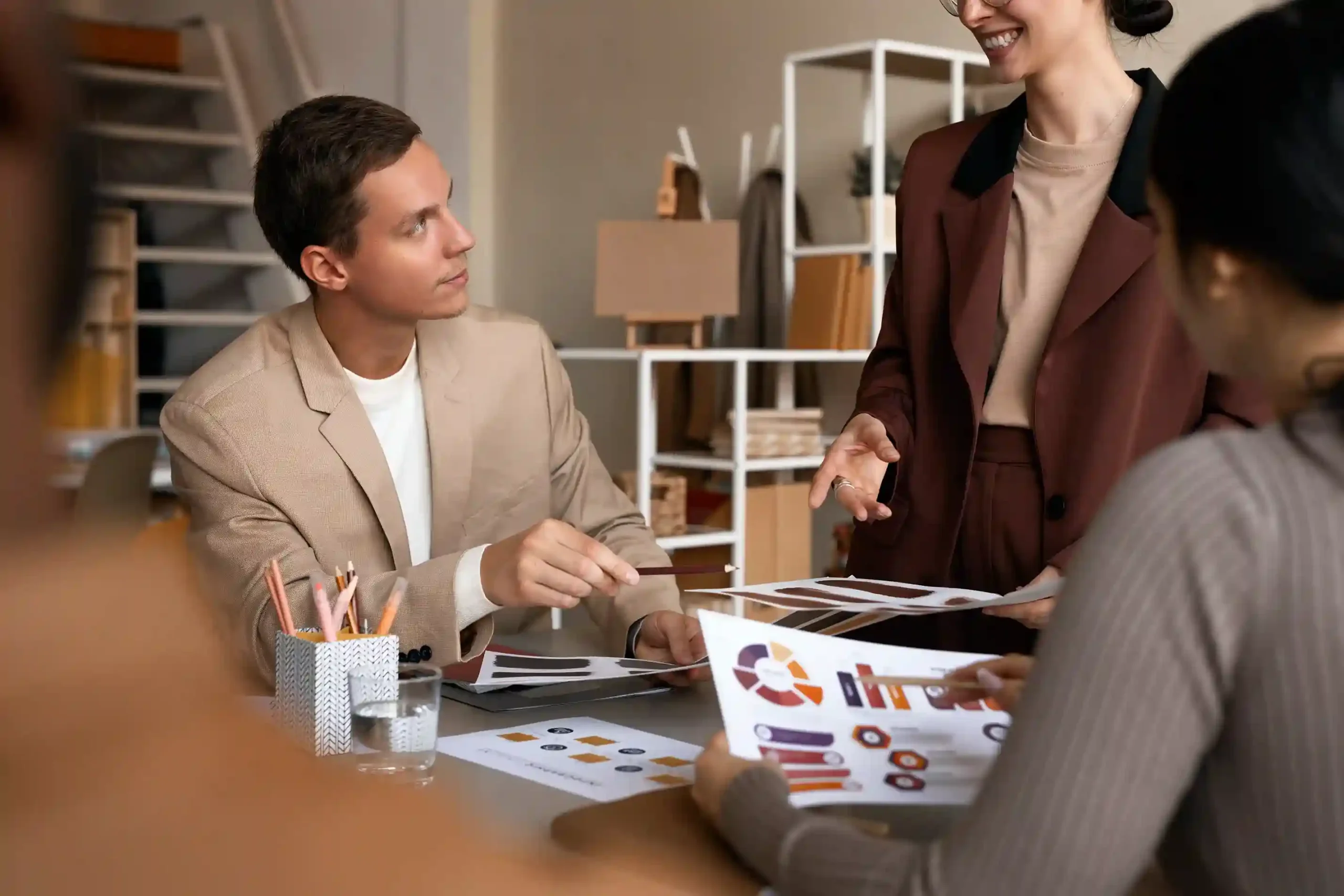 TRAINING STRATEGIC BRANDING & STORYTELLING FOR BUSINESS