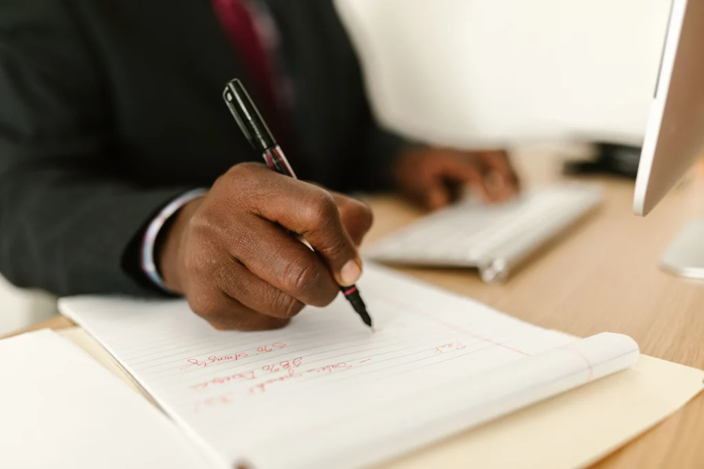 TRAINING CONTRACT DRAFTING: MENYUSUN KONTRAK BISNIS YANG AMAN